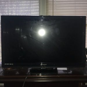 Emerson 32 inch tv
